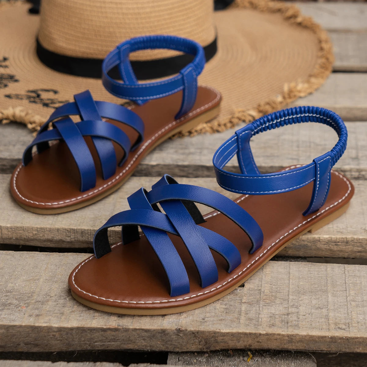 Sally™ | Pamper Your Feet with Our Trendy Flat Sandals