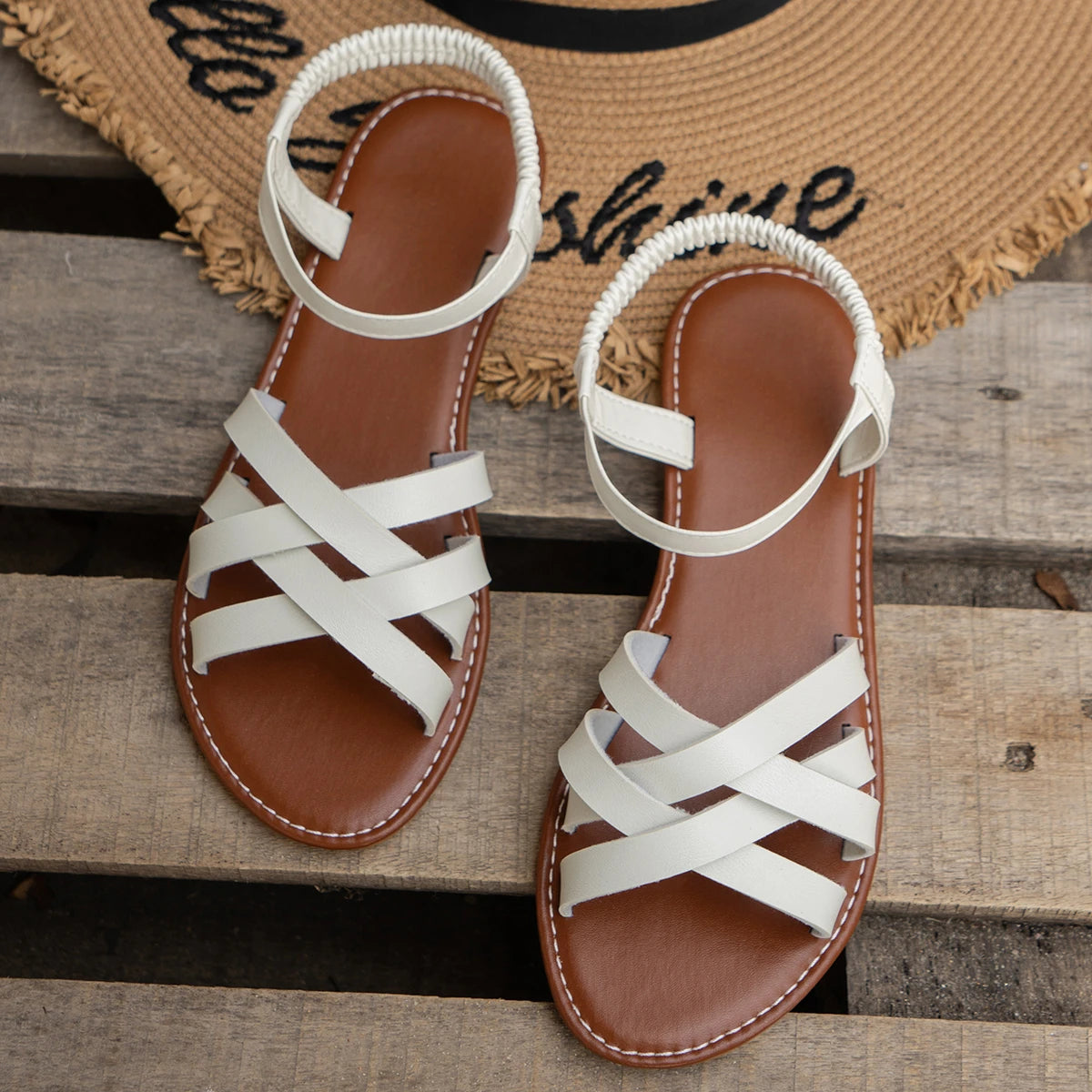 Sally™ | Pamper Your Feet with Our Trendy Flat Sandals